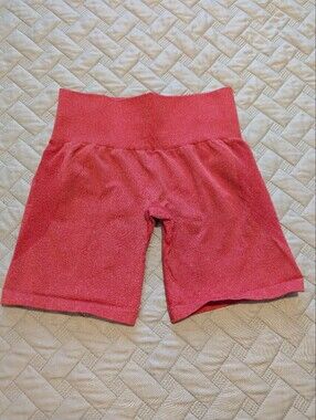 NVGTN Solid Seamless Shorts, Women Gym Yoga Lifting Butt Lifting High Waist Sz.S